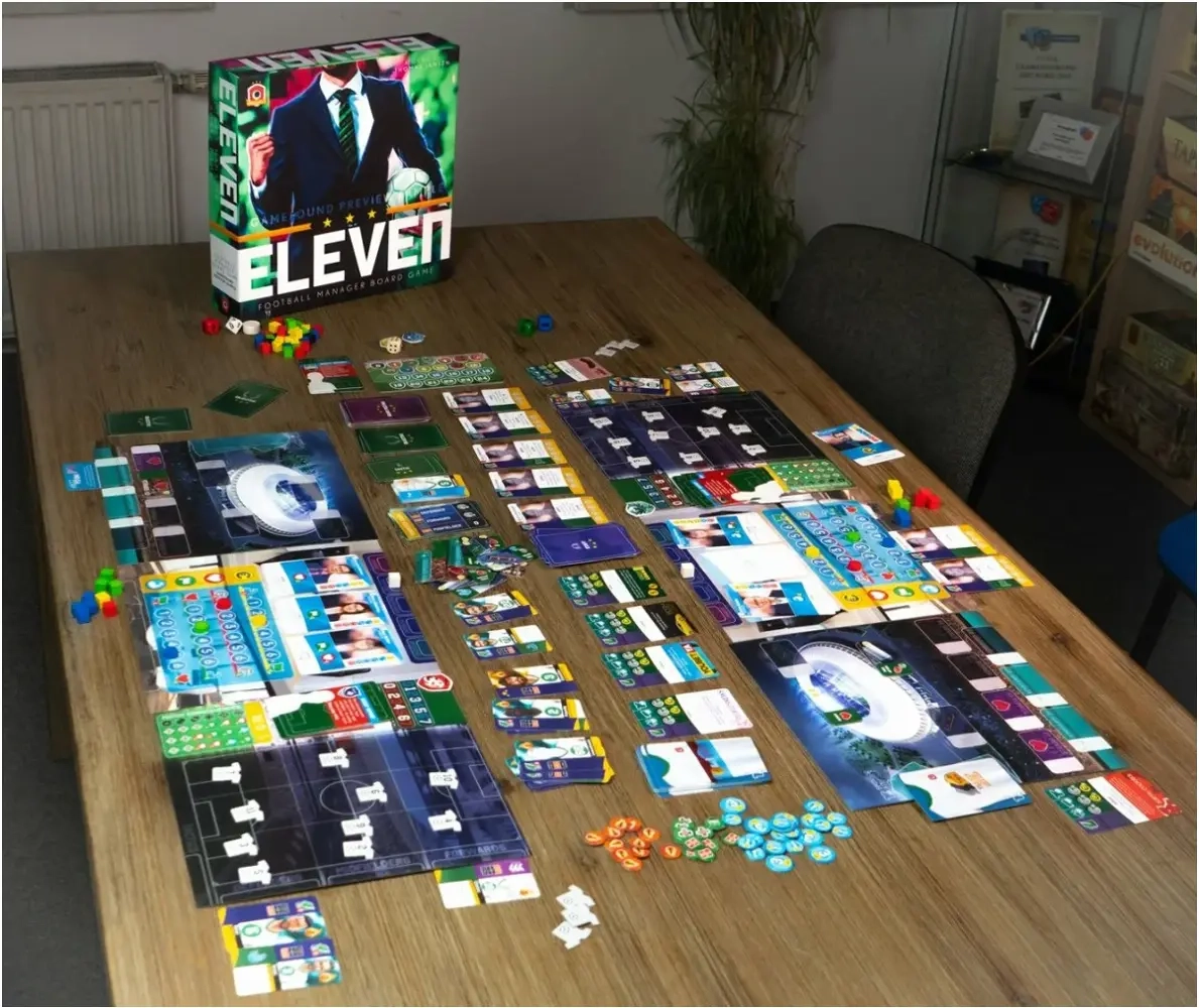 Eleven: Football Manager Board Game - DE