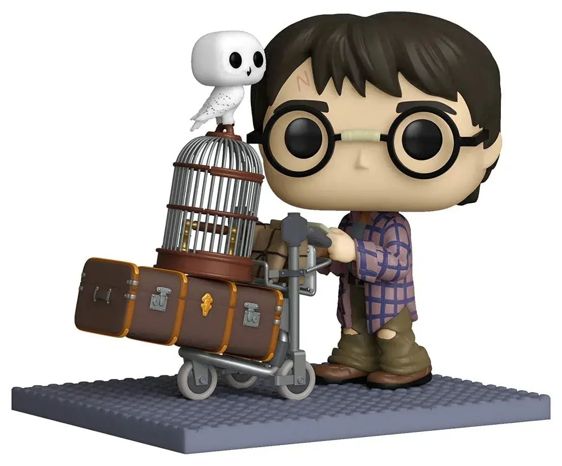 POP Deluxe -Harry Potter 20th Harry Pushing Trolly