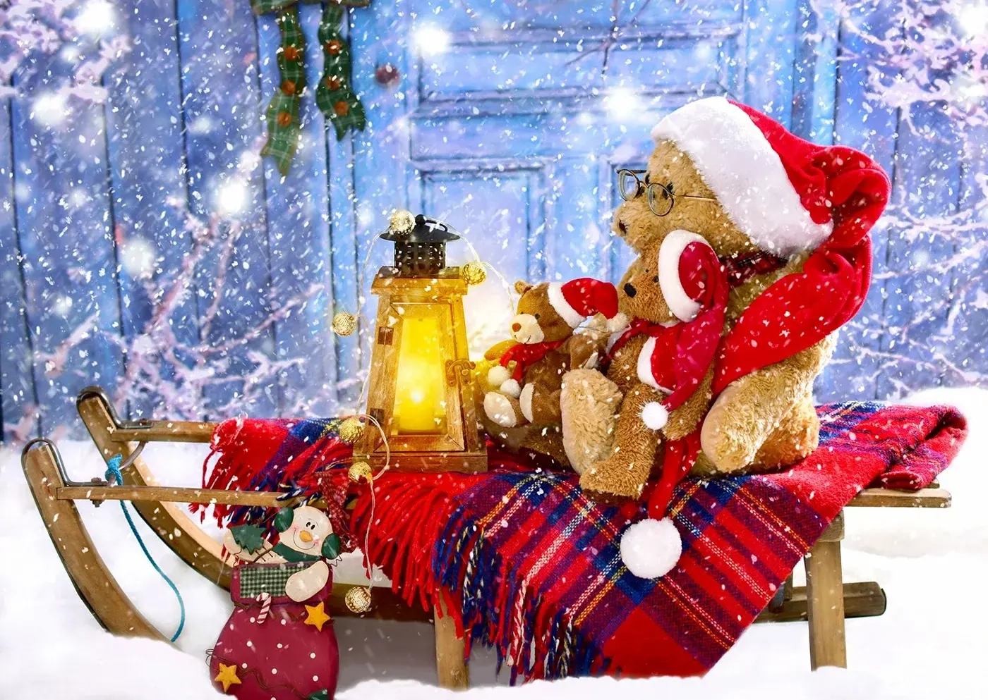Teddybären mit Weihnachtsmützen