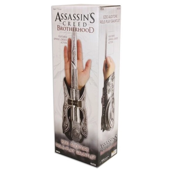 Assassin's Creed 2 - The Hidden Blade of Ezio Auditore - Role-Play Gauntlet Replica