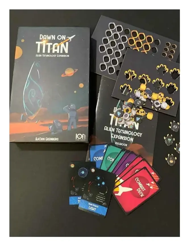 Dawn on Titan Alien Expansion - EN